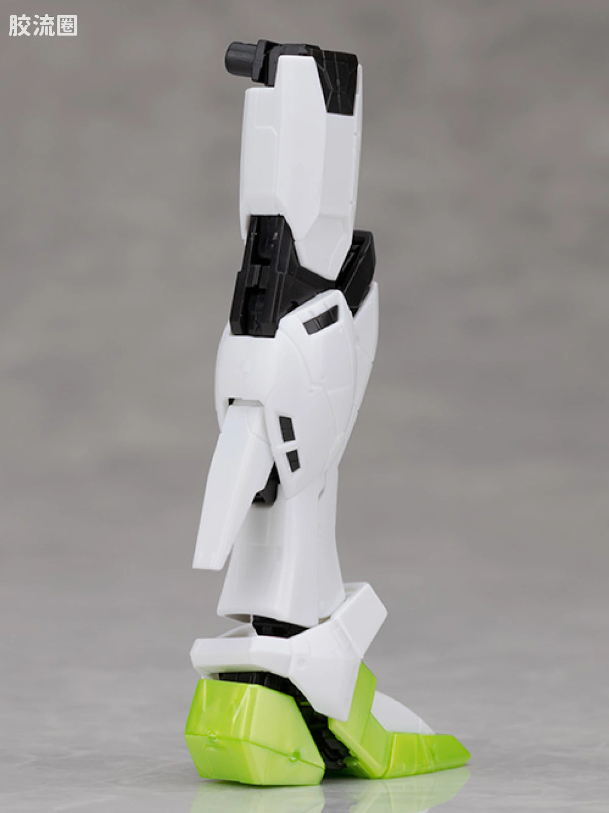 RG 1/144 Freedom Gundam [APEX LEGENDS Crypto Ver.]