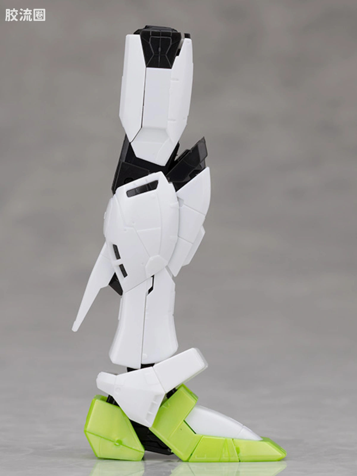 RG 1/144 Freedom Gundam [APEX LEGENDS Crypto Ver.]