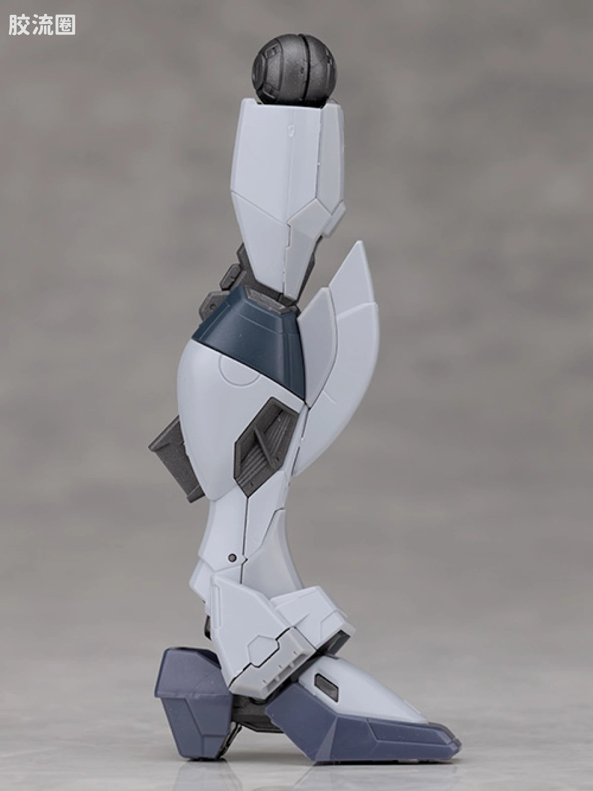 RG 1/144 Force Impulse Gundam (Deactive Mode)