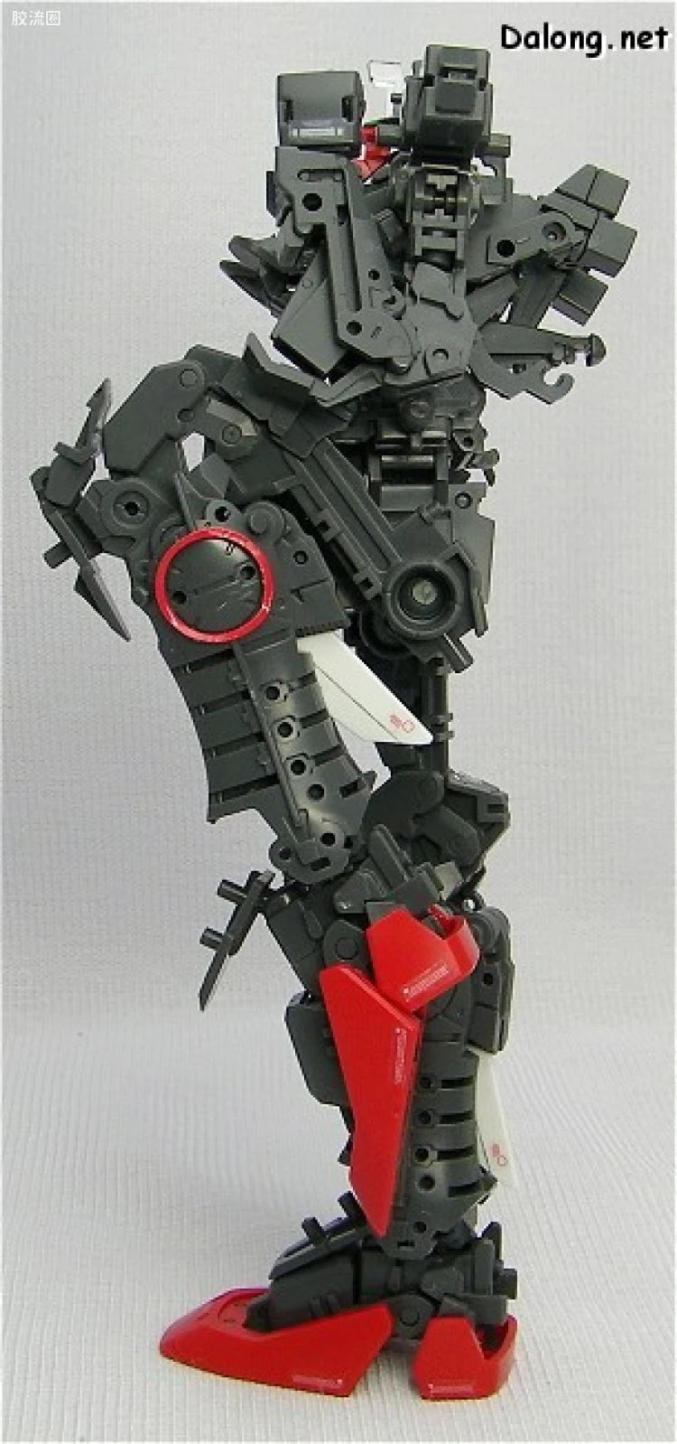 Bandai MG 1/100 LM312V04 Victory Gundam Ver.Ka