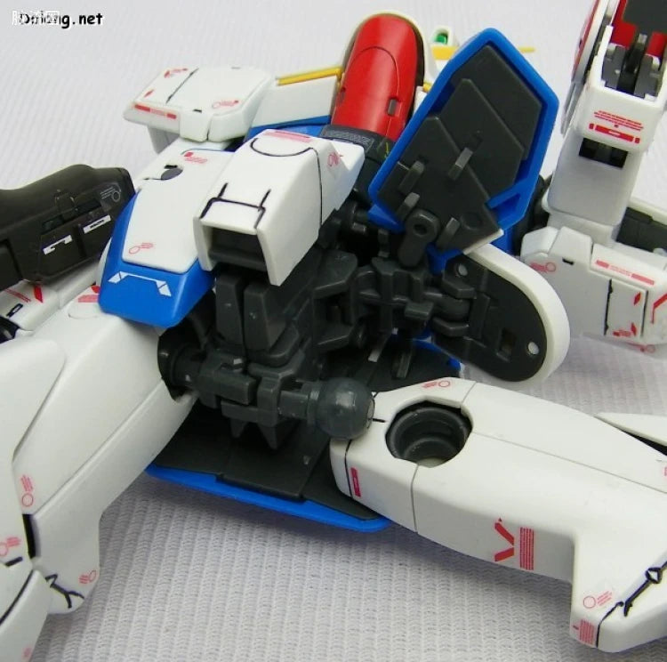 Bandai MG 1/100 LM312V04 Victory Gundam Ver.Ka
