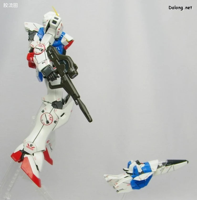 Bandai MG 1/100 LM312V04 Victory Gundam Ver.Ka