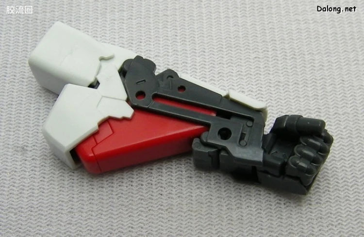 Bandai MG 1/100 LM312V04 Victory Gundam Ver.Ka