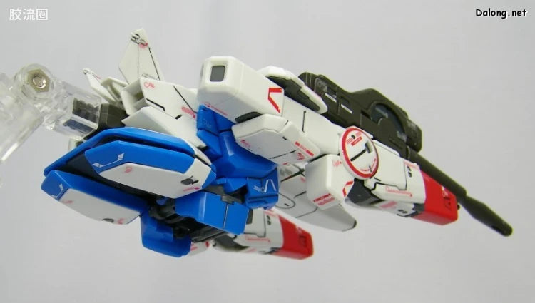 Bandai MG 1/100 LM312V04 Victory Gundam Ver.Ka