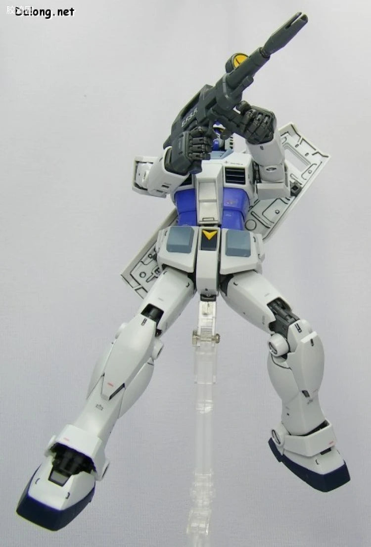 Bandai MG 1/100 RX-78-3 G-3 Gundam Ver.2.0