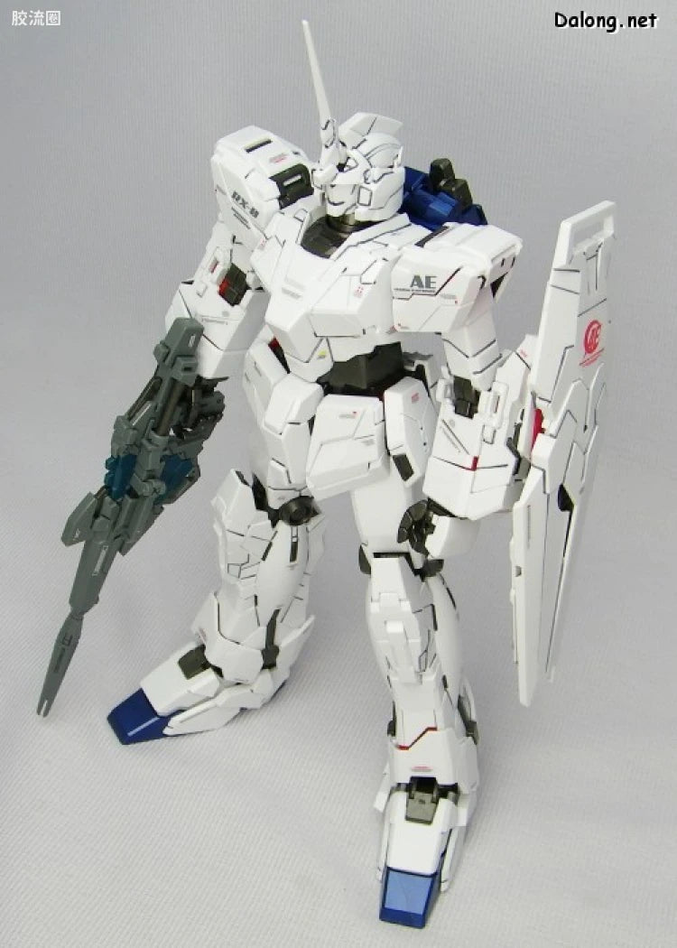 Bandai MG 1/100 RX-0 Unicorn Gundam (OVA Ver.)