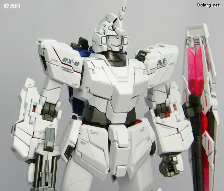 Bandai MG 1/100 RX-0 Unicorn Gundam (OVA Ver.)
