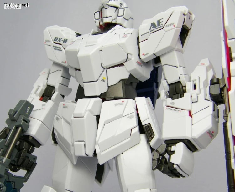 Bandai MG 1/100 RX-0 Unicorn Gundam (OVA Ver.)