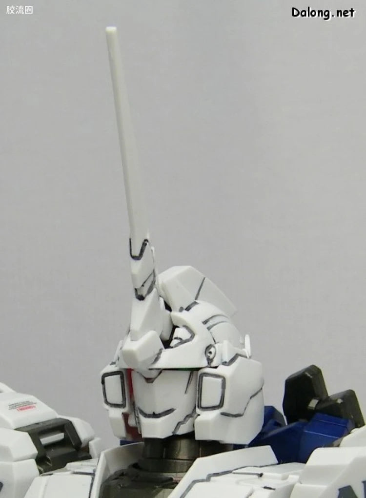 Bandai MG 1/100 RX-0 Unicorn Gundam (OVA Ver.)