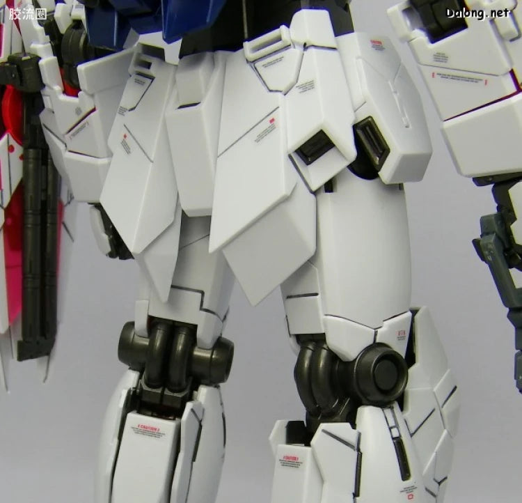 Bandai MG 1/100 RX-0 Unicorn Gundam (OVA Ver.)