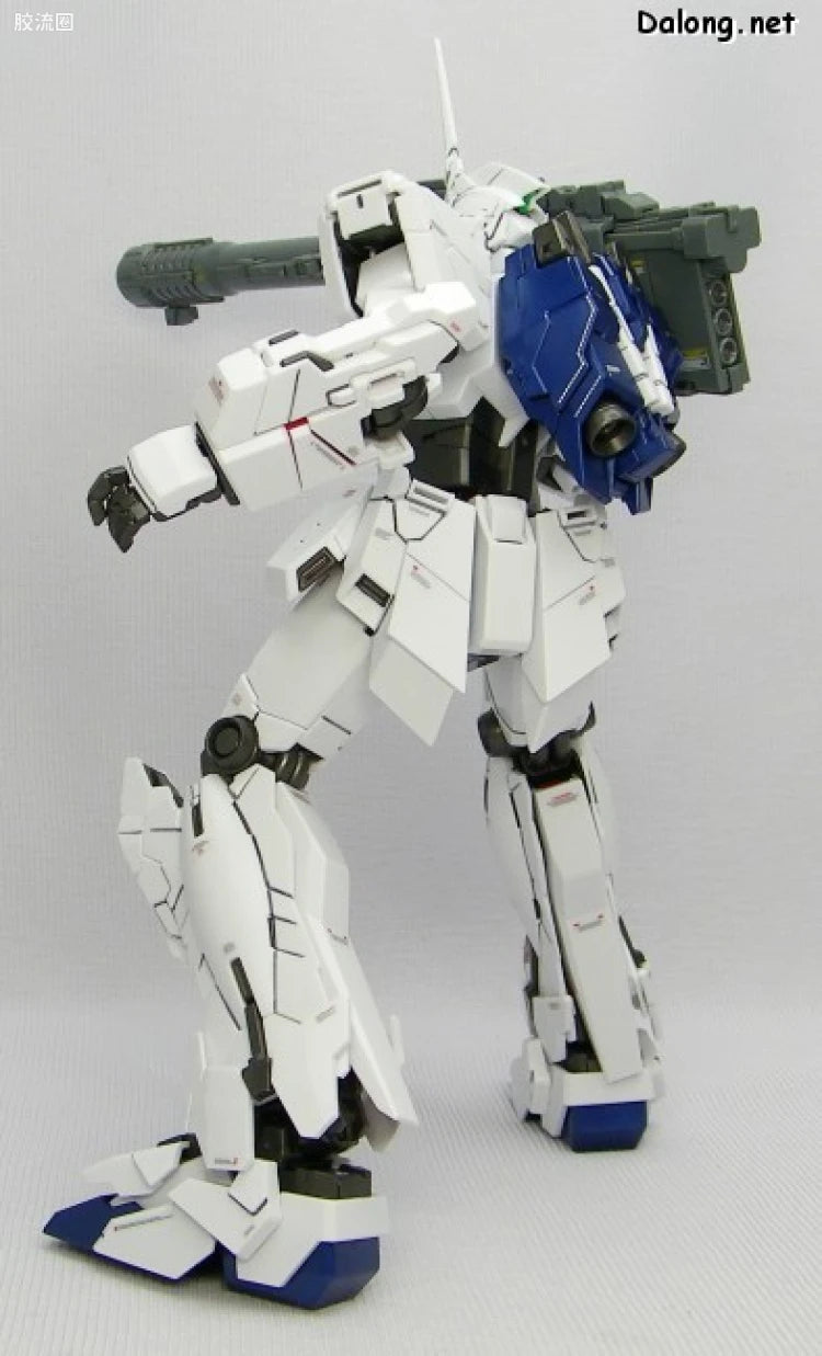 Bandai MG 1/100 RX-0 Unicorn Gundam (OVA Ver.)