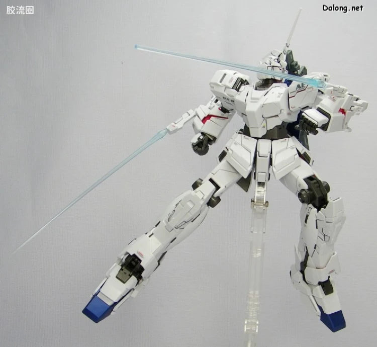 Bandai MG 1/100 RX-0 Unicorn Gundam (OVA Ver.)
