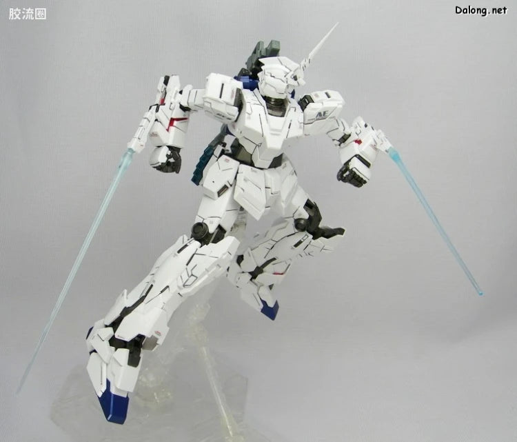 Bandai MG 1/100 RX-0 Unicorn Gundam (OVA Ver.)