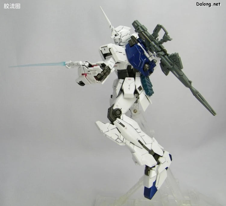 Bandai MG 1/100 RX-0 Unicorn Gundam (OVA Ver.)