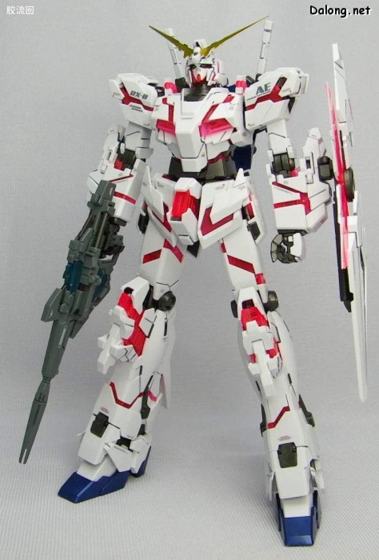 Bandai MG 1/100 RX-0 Unicorn Gundam (OVA Ver.)