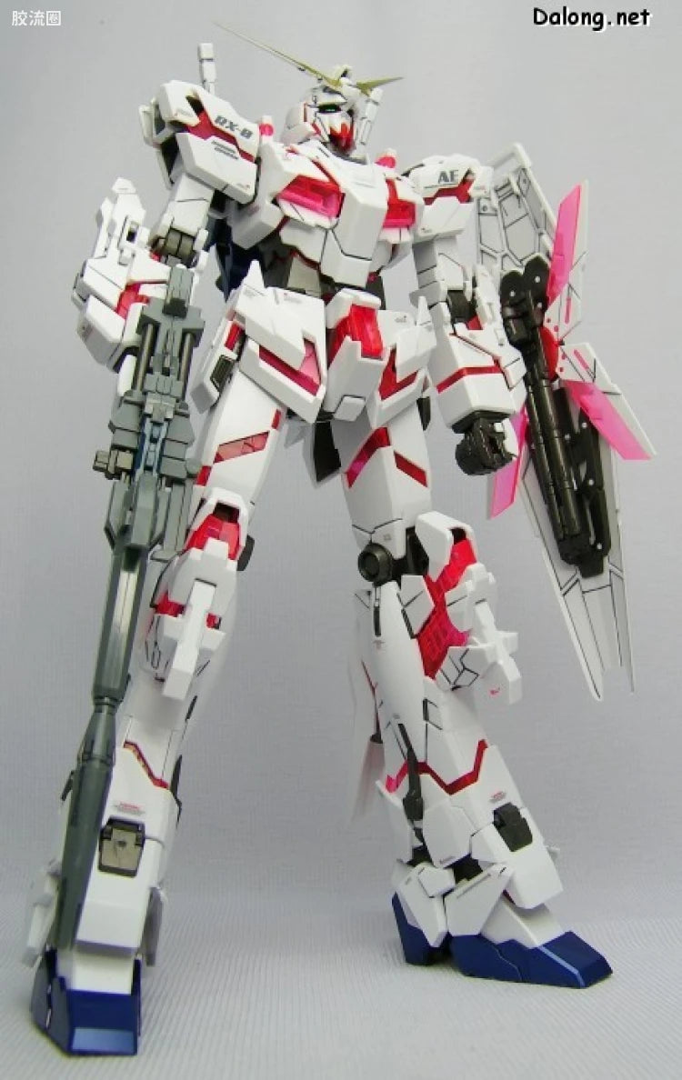 Bandai MG 1/100 RX-0 Unicorn Gundam (OVA Ver.)