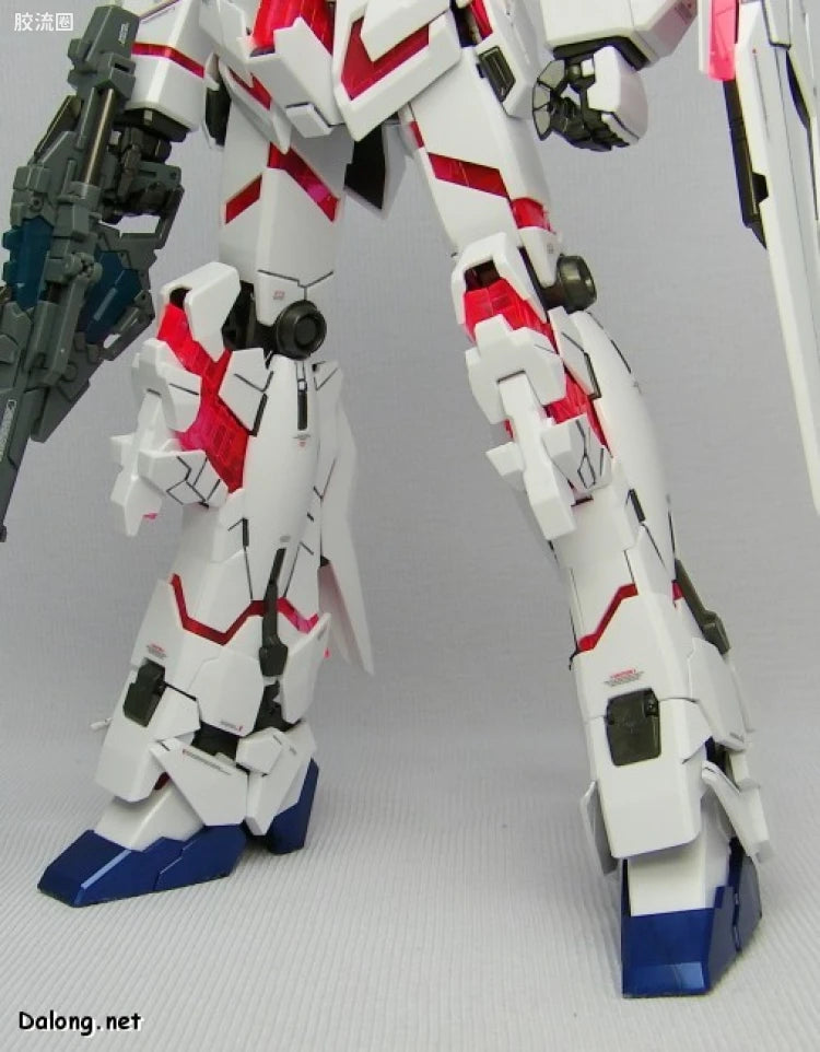 Bandai MG 1/100 RX-0 Unicorn Gundam (OVA Ver.)