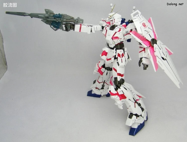 Bandai MG 1/100 RX-0 Unicorn Gundam (OVA Ver.)