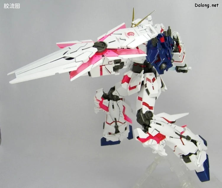 Bandai MG 1/100 RX-0 Unicorn Gundam (OVA Ver.)