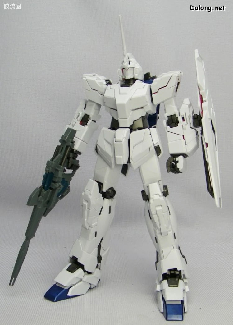Bandai MG 1/100 RX-0 Unicorn Gundam (OVA Ver.)