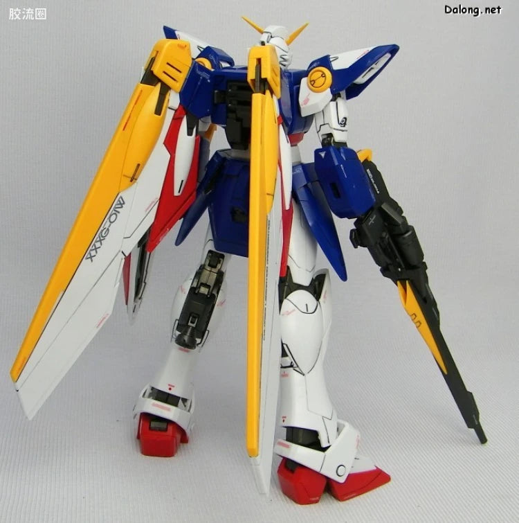 Bandai MG 1/100 XXXG-01W Wing Gundam