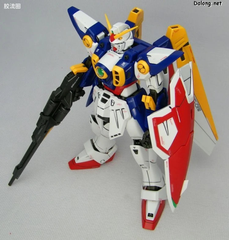 Bandai MG 1/100 XXXG-01W Wing Gundam
