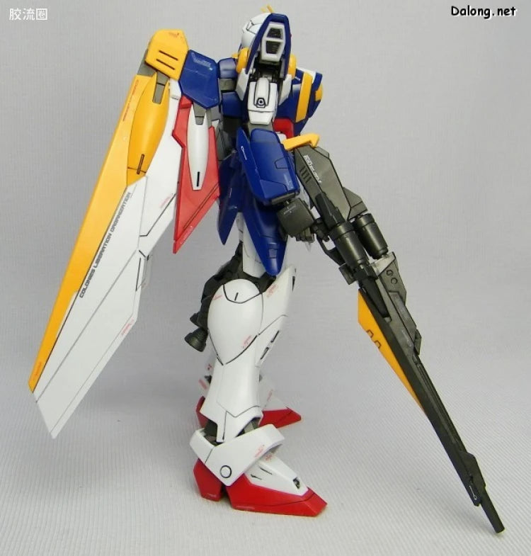 Bandai MG 1/100 XXXG-01W Wing Gundam