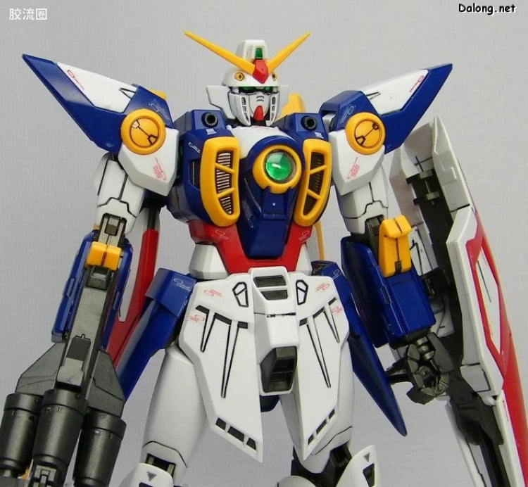Bandai MG 1/100 XXXG-01W Wing Gundam