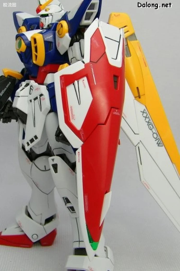 Bandai MG 1/100 XXXG-01W Wing Gundam