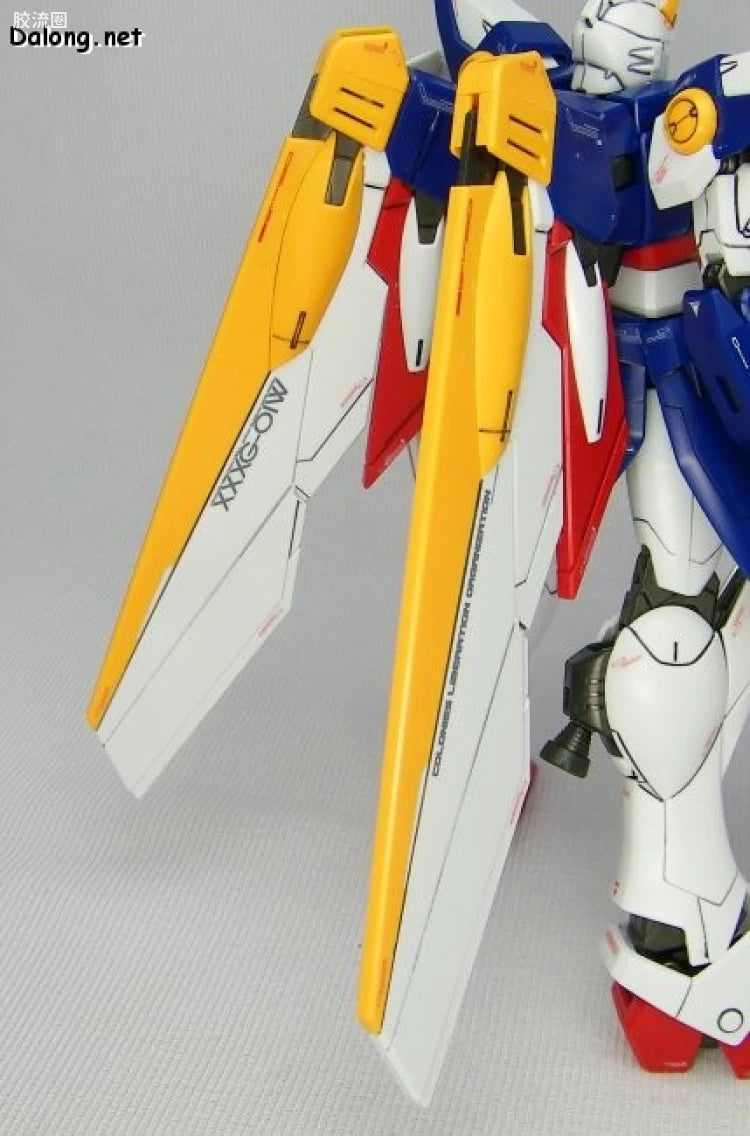 Bandai MG 1/100 XXXG-01W Wing Gundam