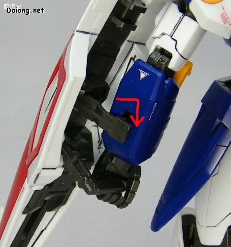 Bandai MG 1/100 XXXG-01W Wing Gundam