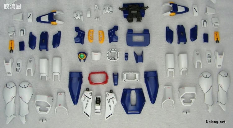 Bandai MG 1/100 XXXG-01W Wing Gundam