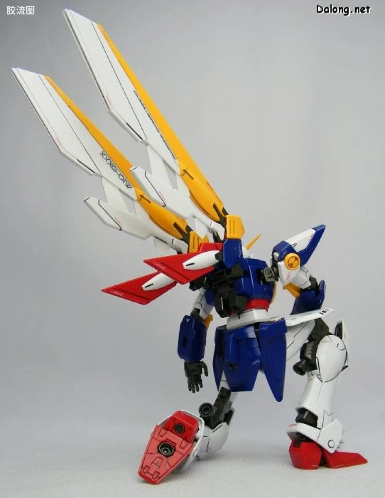Bandai MG 1/100 XXXG-01W Wing Gundam