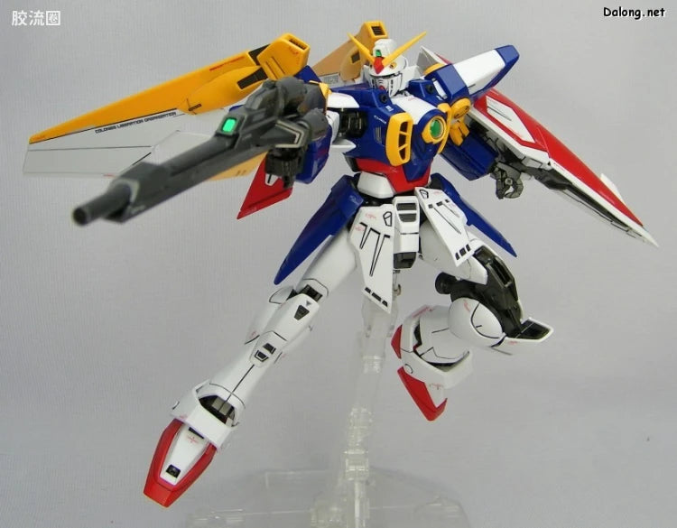 Bandai MG 1/100 XXXG-01W Wing Gundam