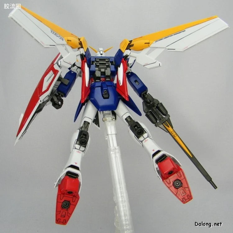 Bandai MG 1/100 XXXG-01W Wing Gundam