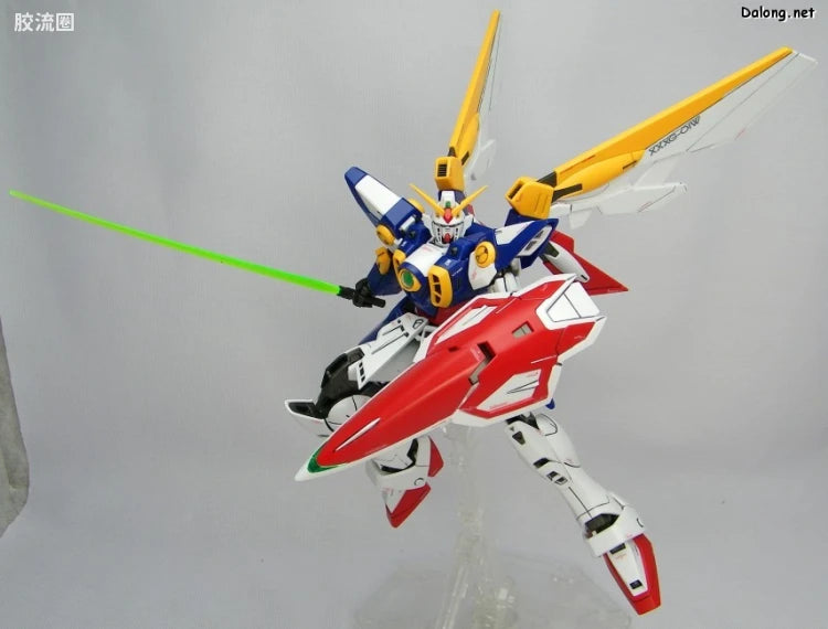 Bandai MG 1/100 XXXG-01W Wing Gundam