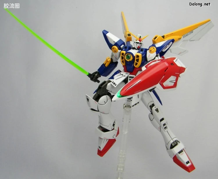 Bandai MG 1/100 XXXG-01W Wing Gundam