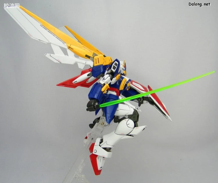 Bandai MG 1/100 XXXG-01W Wing Gundam