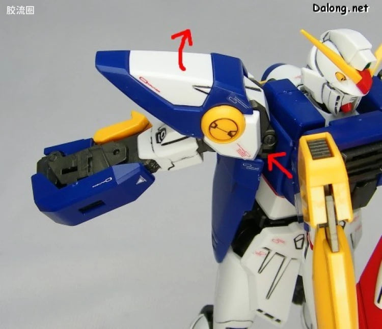 Bandai MG 1/100 XXXG-01W Wing Gundam
