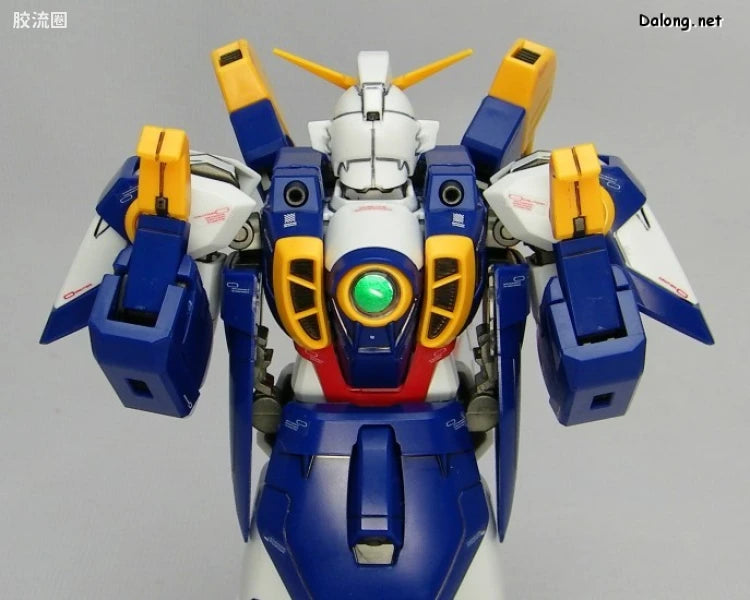 Bandai MG 1/100 XXXG-01W Wing Gundam