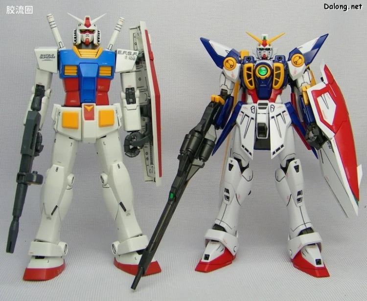 Bandai MG 1/100 XXXG-01W Wing Gundam