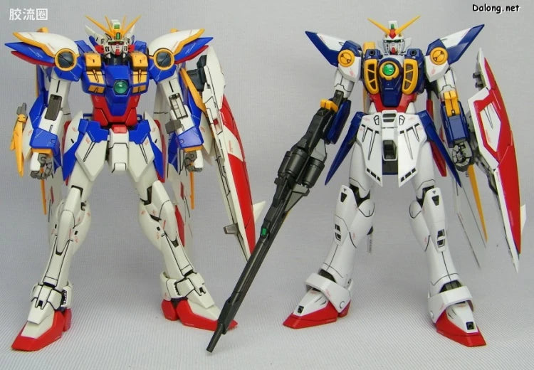 Bandai MG 1/100 XXXG-01W Wing Gundam