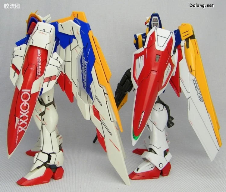 Bandai MG 1/100 XXXG-01W Wing Gundam