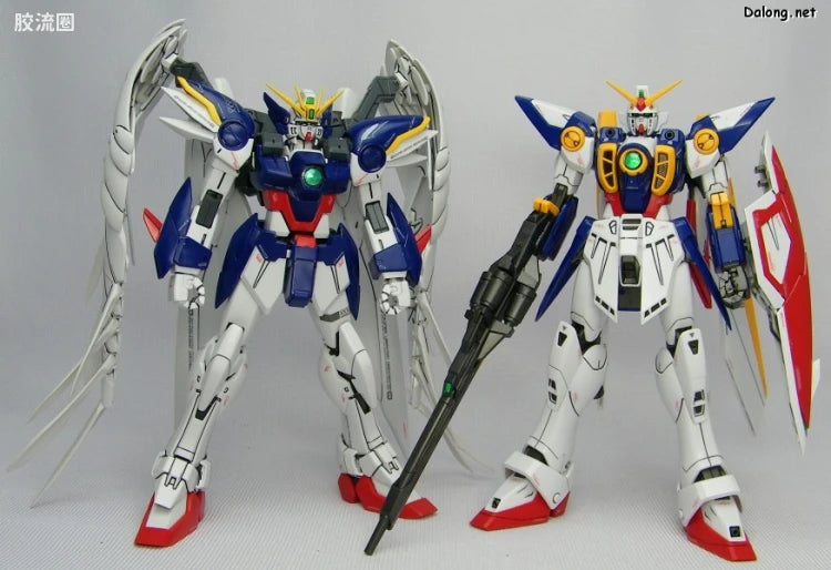 Bandai MG 1/100 XXXG-01W Wing Gundam