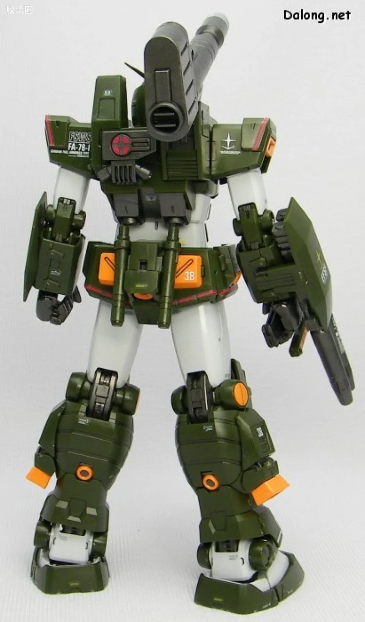 Bandai MG 1/100 FA-78-1 Full Armor Gundam