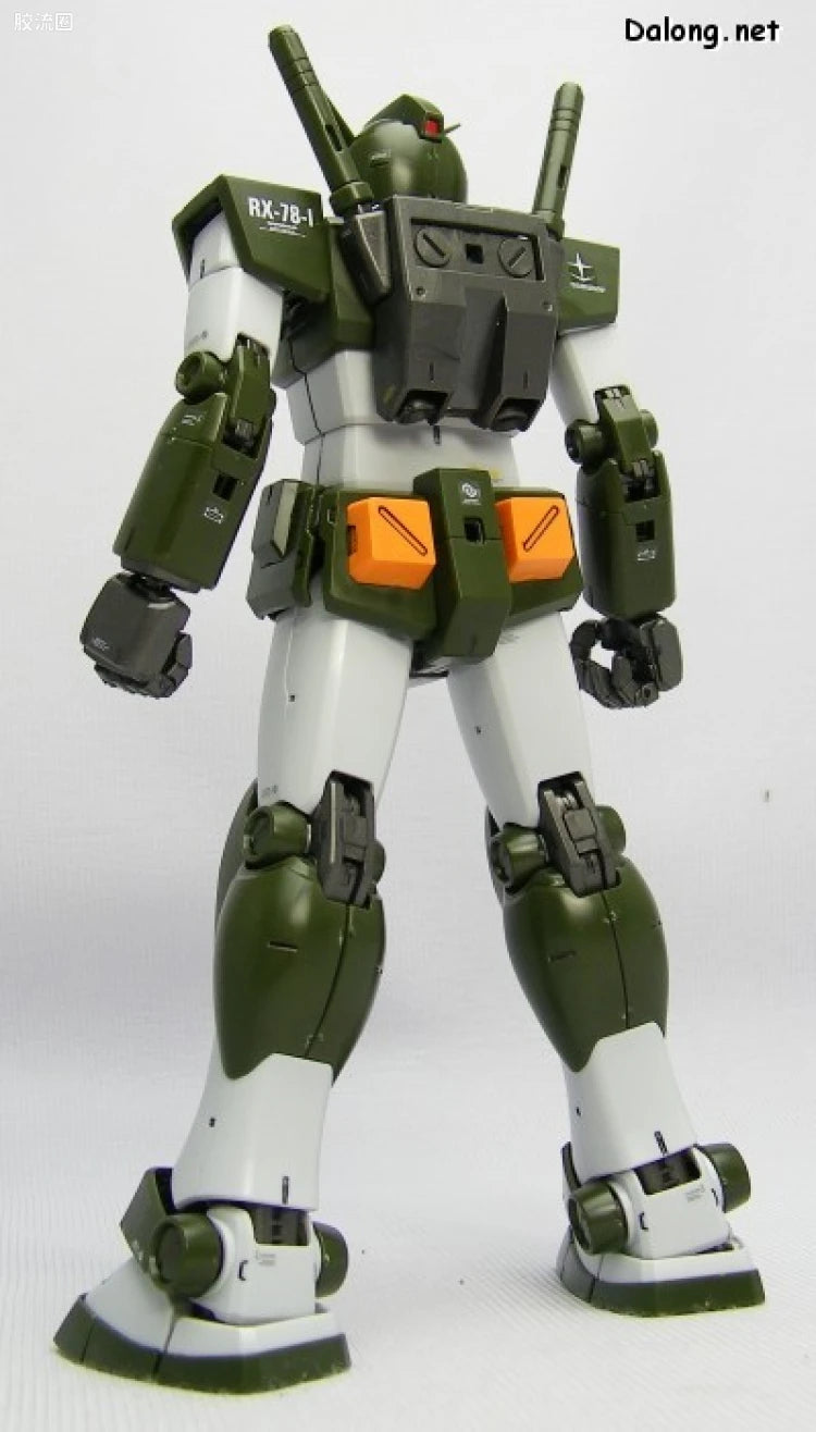 Bandai MG 1/100 FA-78-1 Full Armor Gundam
