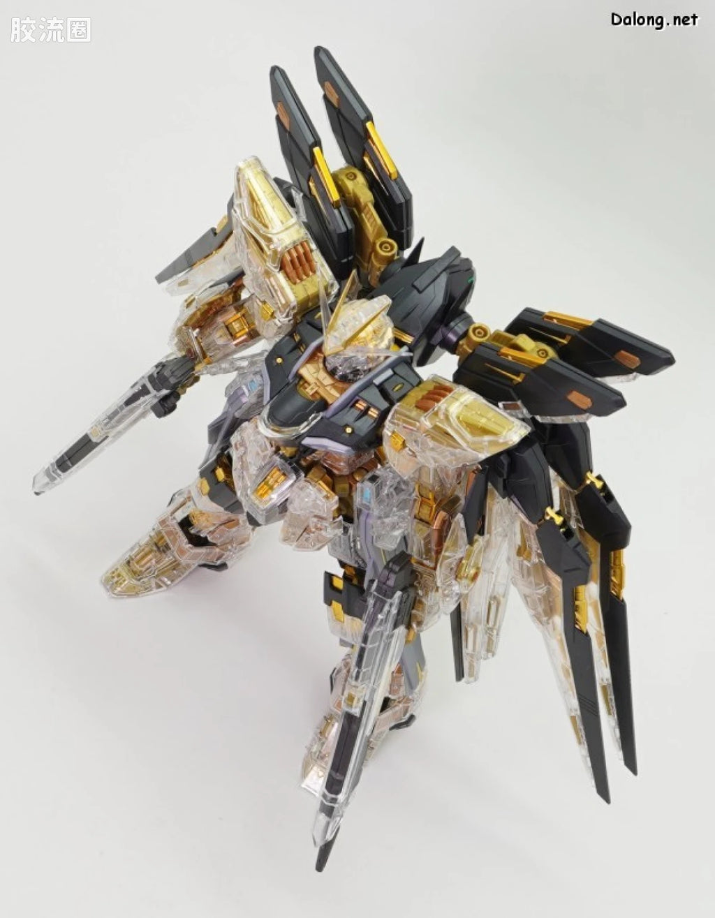 MGEX 1/100 Strike Freedom Gundam [Mechanical Clear]