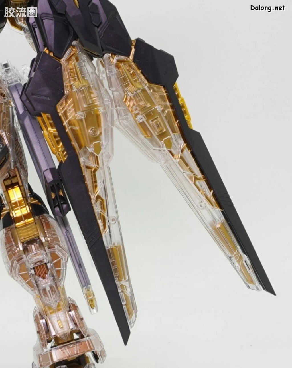 MGEX 1/100 Strike Freedom Gundam [Mechanical Clear]