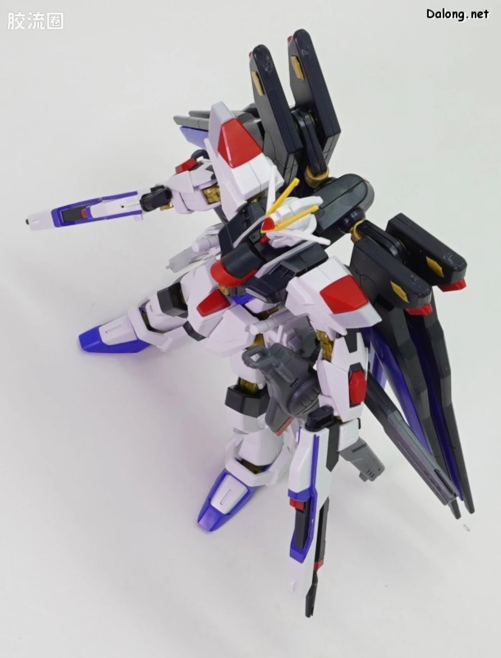 HGUC 1/144 强袭自由高达二式&光之翼特效件套装