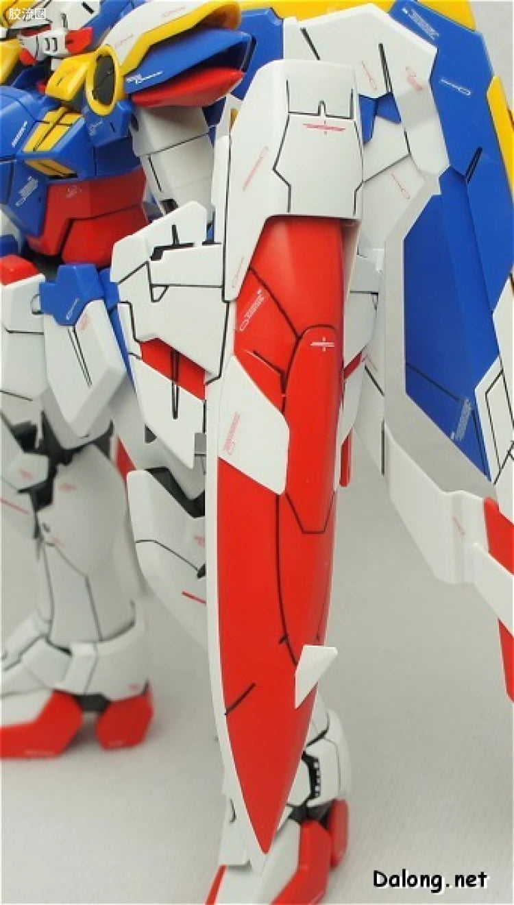 Bandai MG 1/100 XXXG-01W Wing Gundam EW